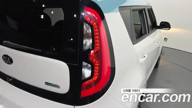 Kia Soul EV, 2018 — фото 23