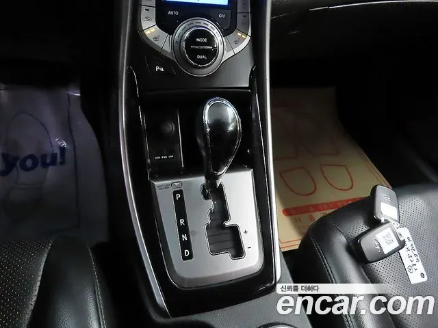 Hyundai Avante MD, 2012 — фото 13