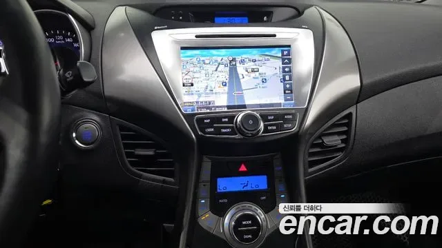 Hyundai Avante MD, 2013 — фото 17