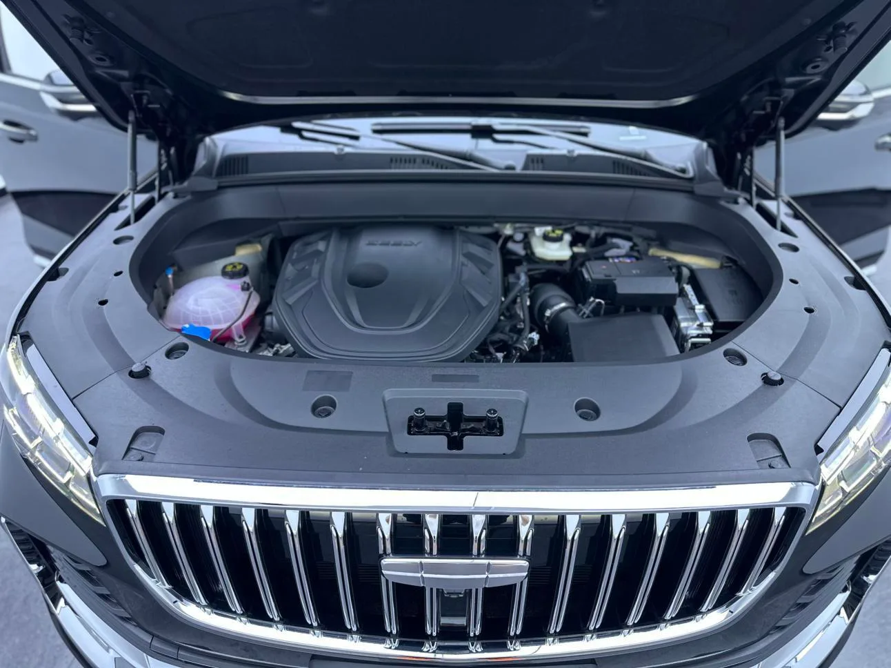 Geely Xingyue L, 2025 — фото 32
