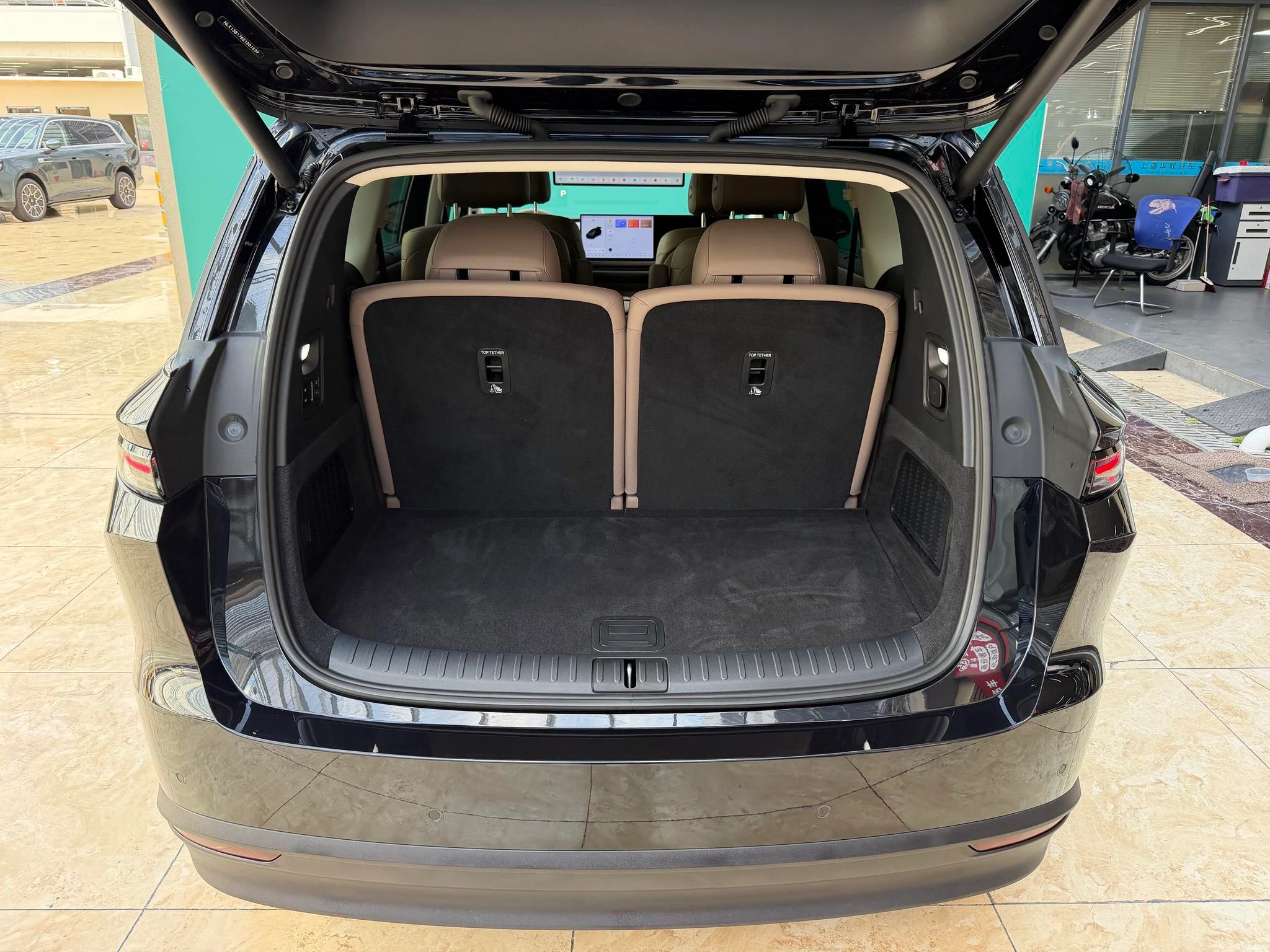 Li Auto ideal i8, 2025 — фото 19