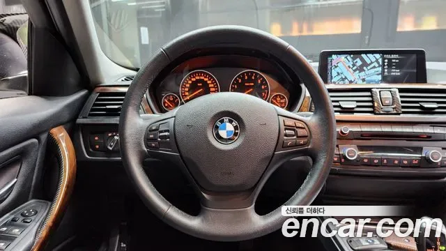 BMW 3-Series F30, 2013 — фото 13