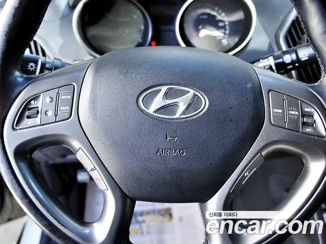 Hyundai Tucson ix, 2013 — фото 8