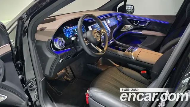 Mercedes-Benz Eqs SUV X296, 2025 — фото 19