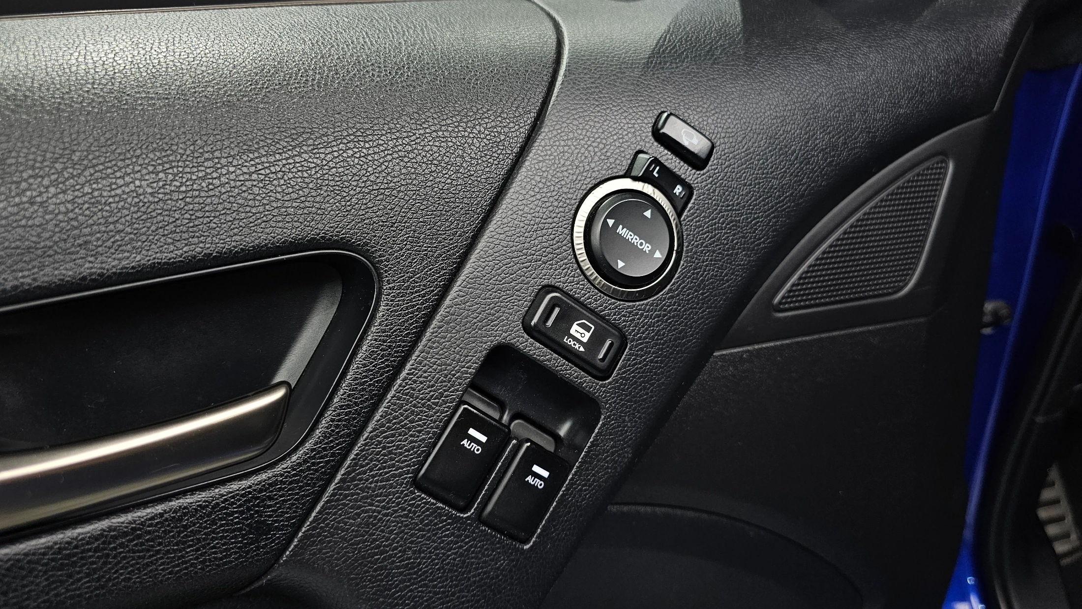 Hyundai Genesis Coupe, 2012 — фото 17