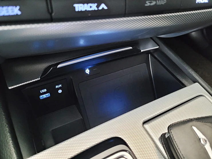 Genesis G80, 2017 — фото 14