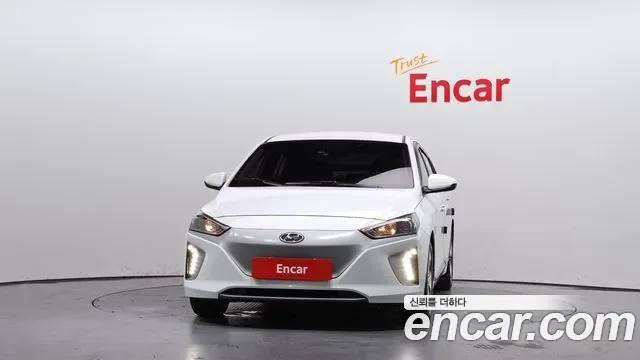 Hyundai Ioniq Ionic Electric, 2016 — фото 3