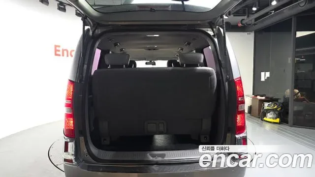 Hyundai Starex Grand Starex, 2012 — фото 20