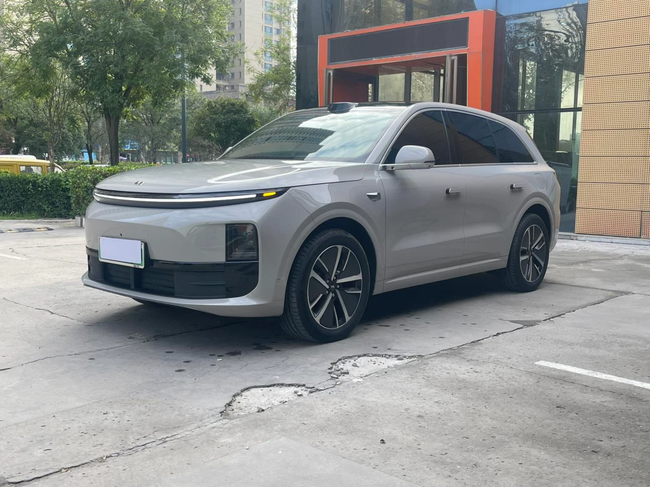 Li Auto Ideal L6