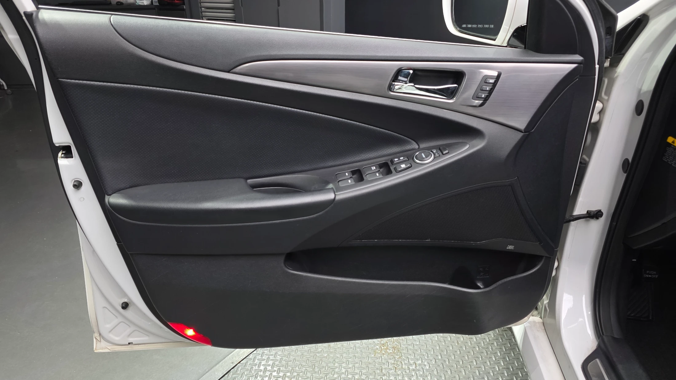 Hyundai Sonata Hybrid, 2013 — фото 24