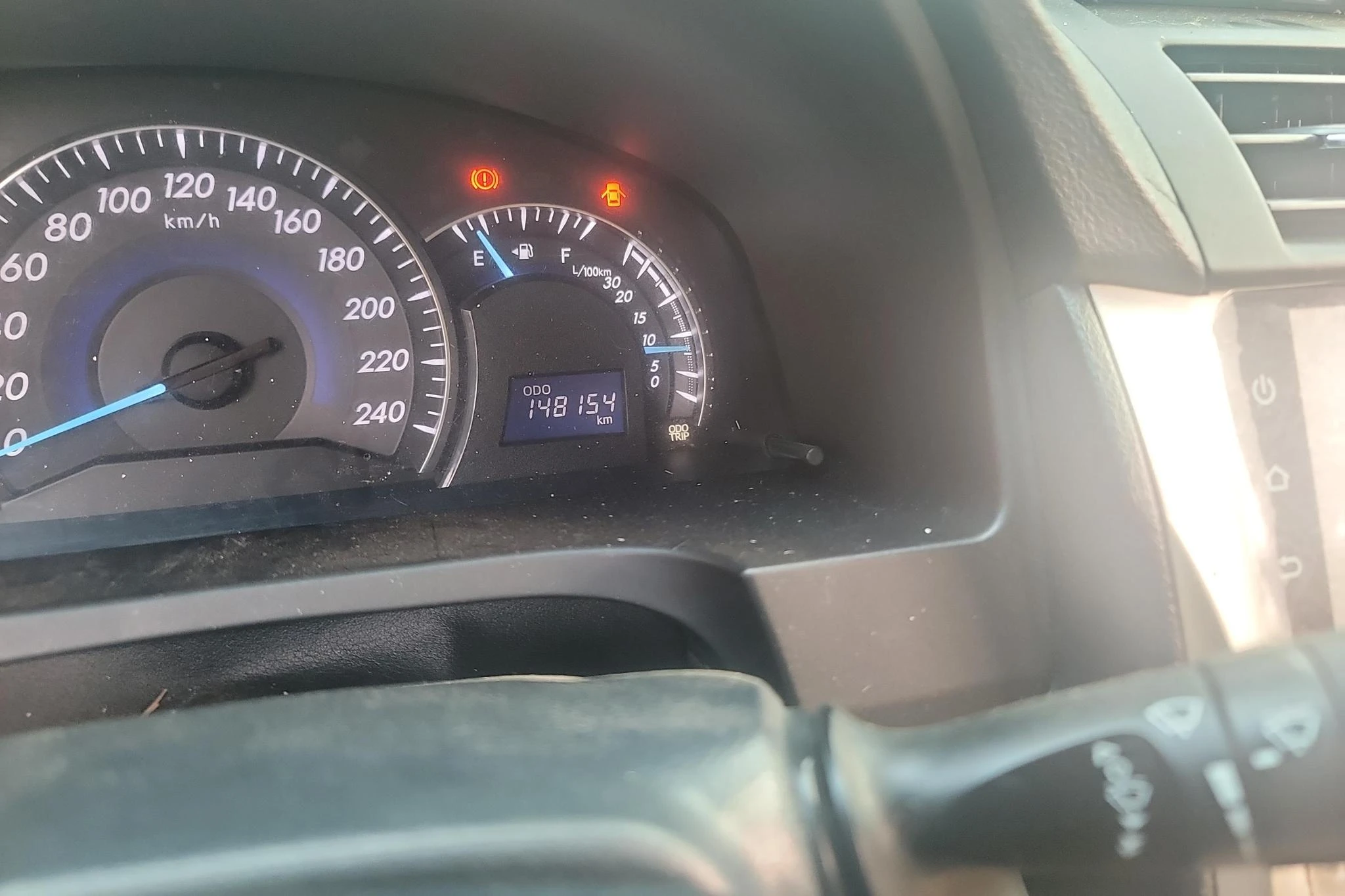 Toyota Camry, 2015 — фото 17