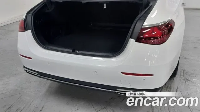 Mercedes-Benz E-Class W214, 2025 — фото 11