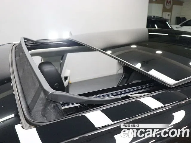 Land Rover Range Rover Evoque, 2025 — фото 17