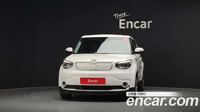 Kia Soul EV, 2017 — фото 2