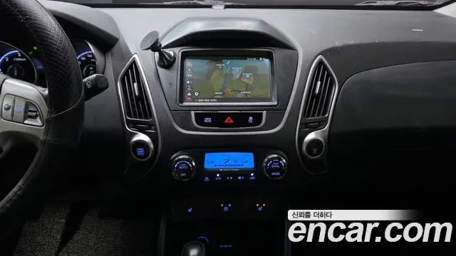 Hyundai Tucson ix, 2012 — фото 14