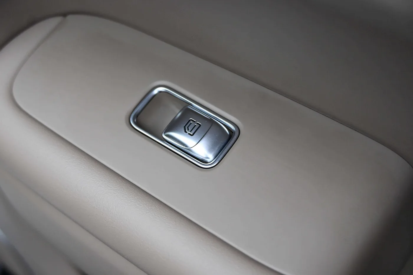 Li Auto Ideal L9, 2025 — фото 30