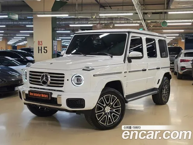 Mercedes-Benz G-Class W465