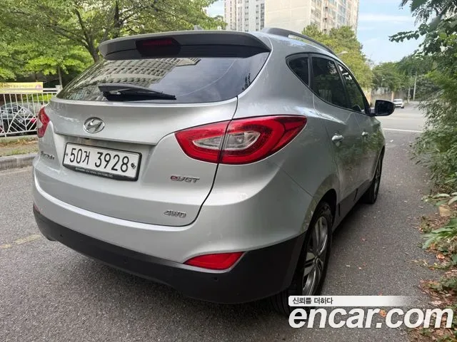 Hyundai Tucson ix, 2013 — фото 2