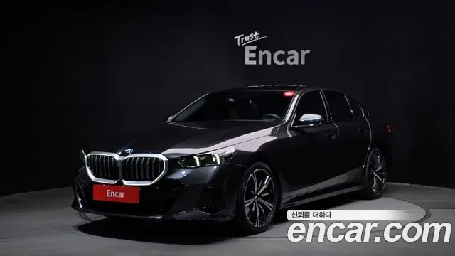 BMW 5-Series G60