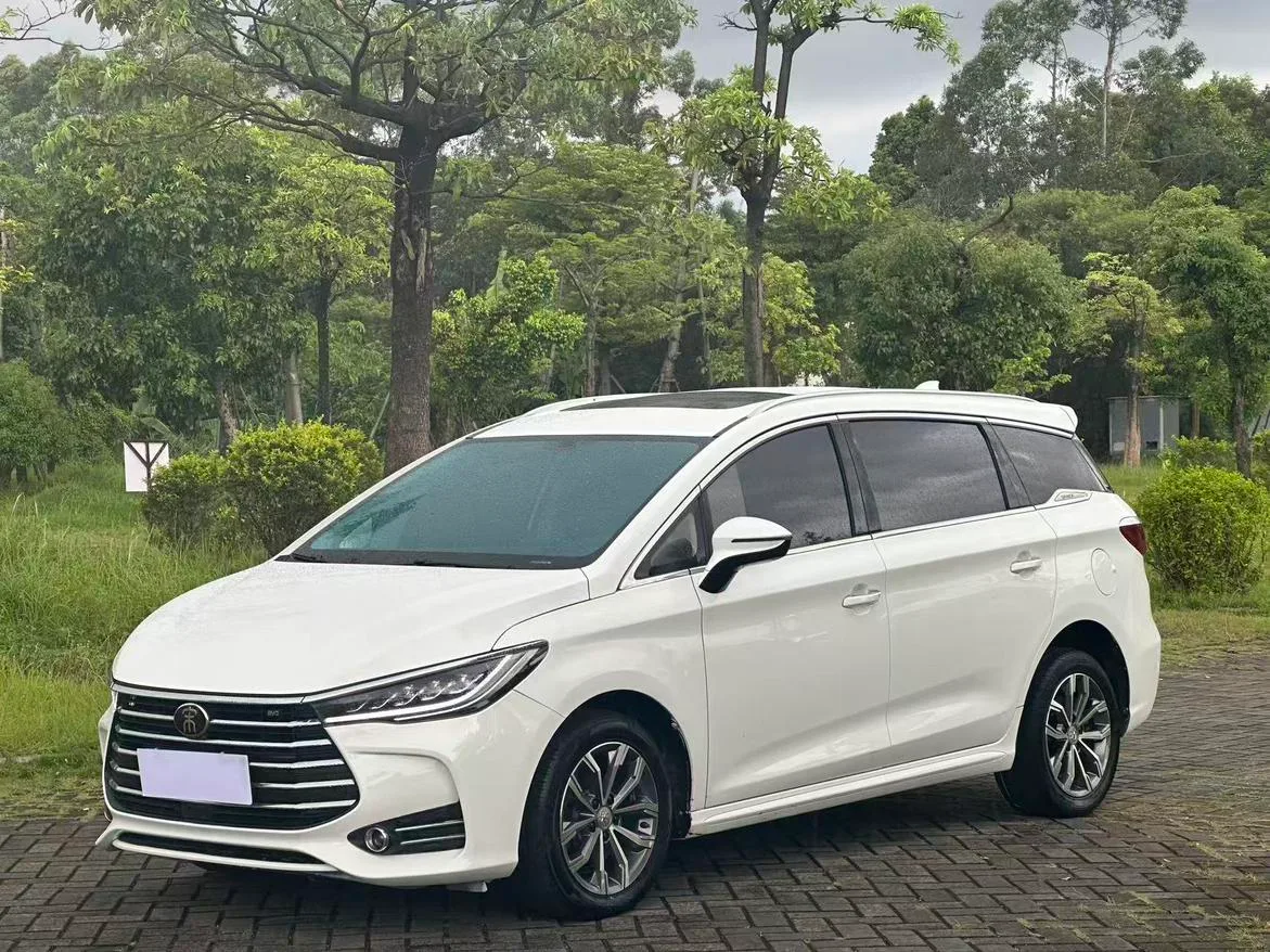 BYD Song MAX