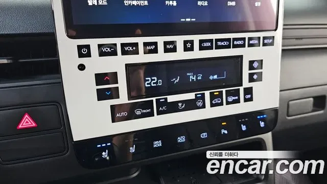 Hyundai Staria, 2025 — фото 16