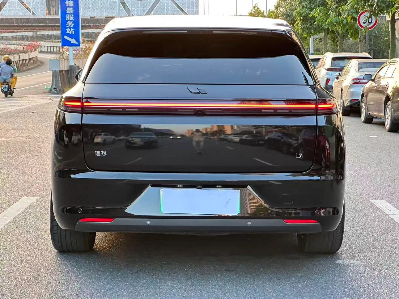 Li Auto Ideal L7, 2023 — фото 25