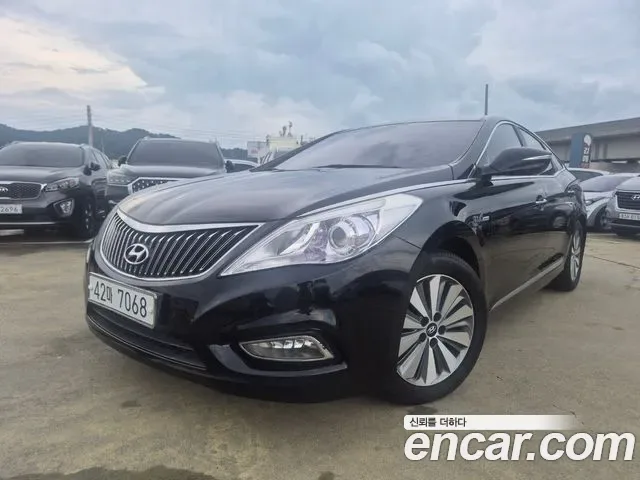 Hyundai Grandeur HG Hybrid
