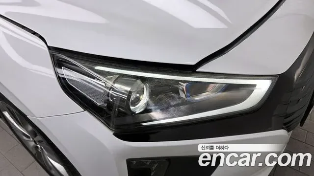 Hyundai Ioniq Ionic Hybrid, 2016 — фото 22