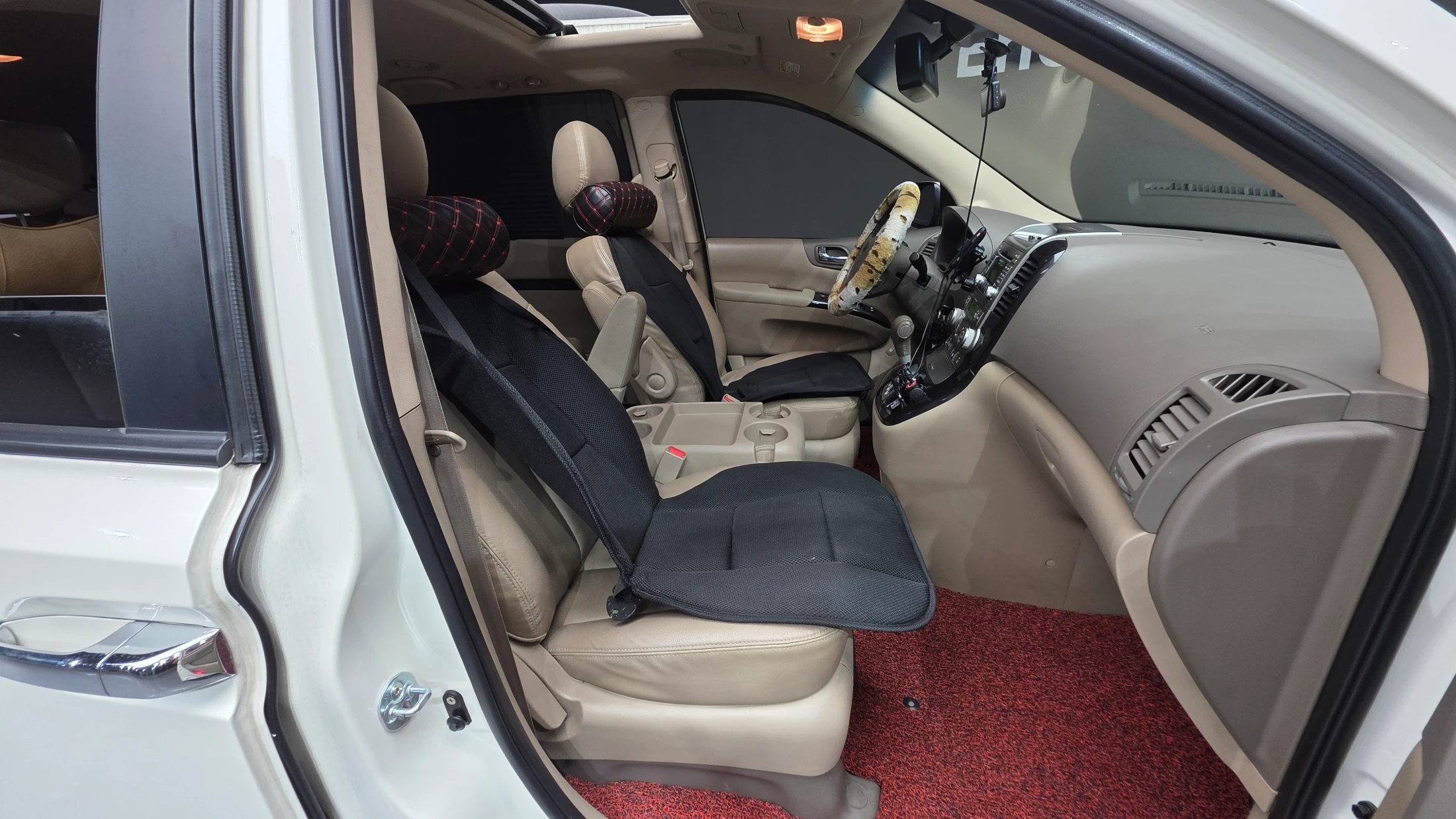 Kia Canival Carnival R, 2011 — фото 10