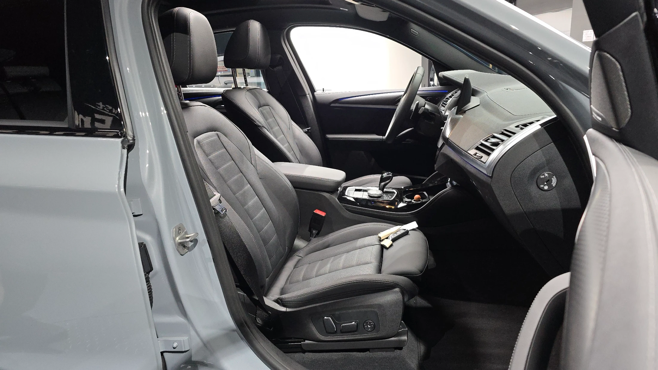 BMW X4 G02, 2025 — фото 12
