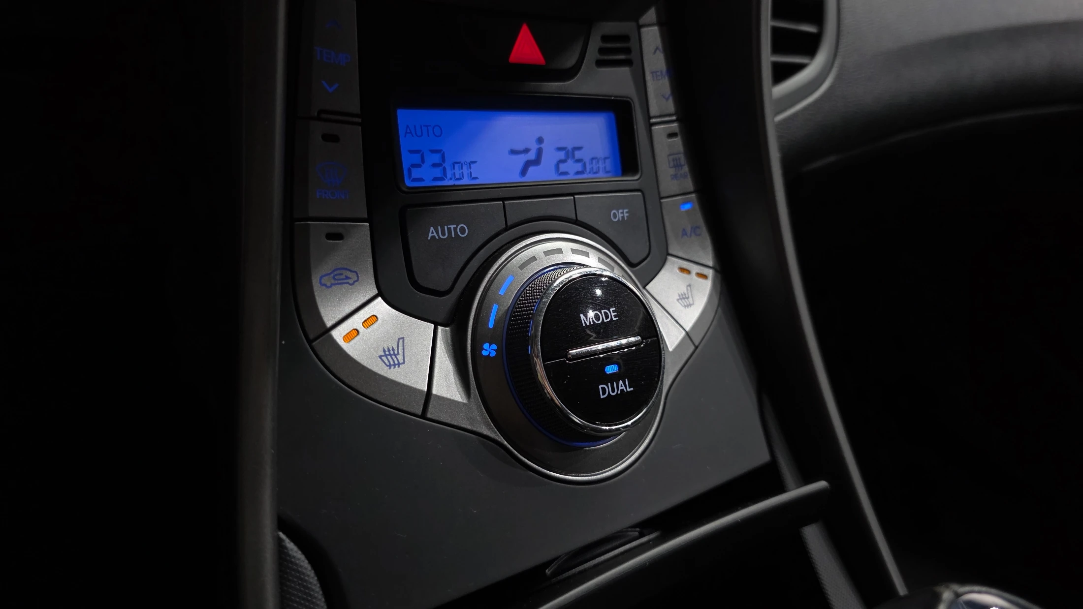 Hyundai Avante MD, 2013 — фото 17