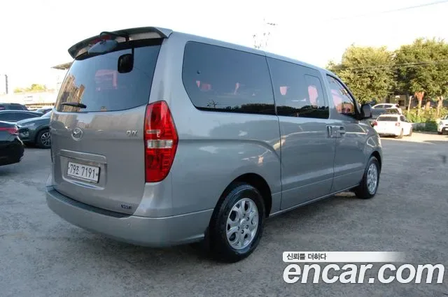 Hyundai Starex Grand Starex, 2012 — фото 3