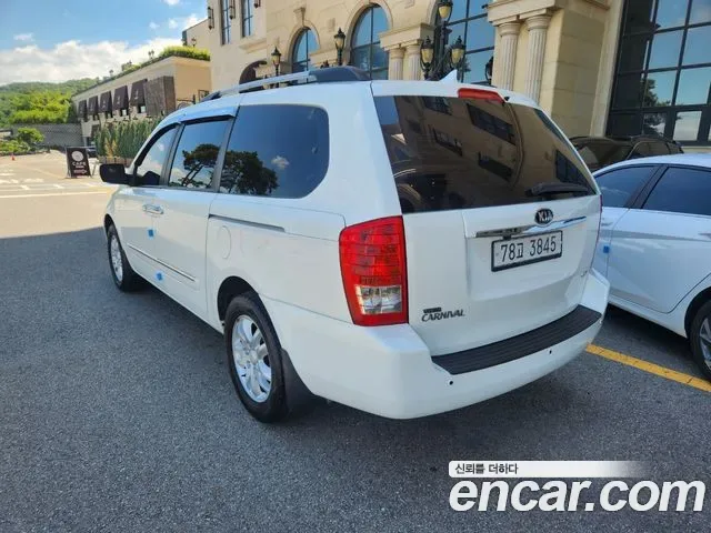 Kia Canival Carnival R, 2012 — фото 4