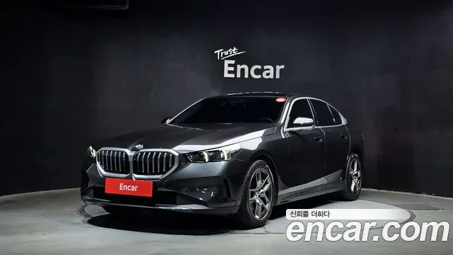 BMW 5-Series G60