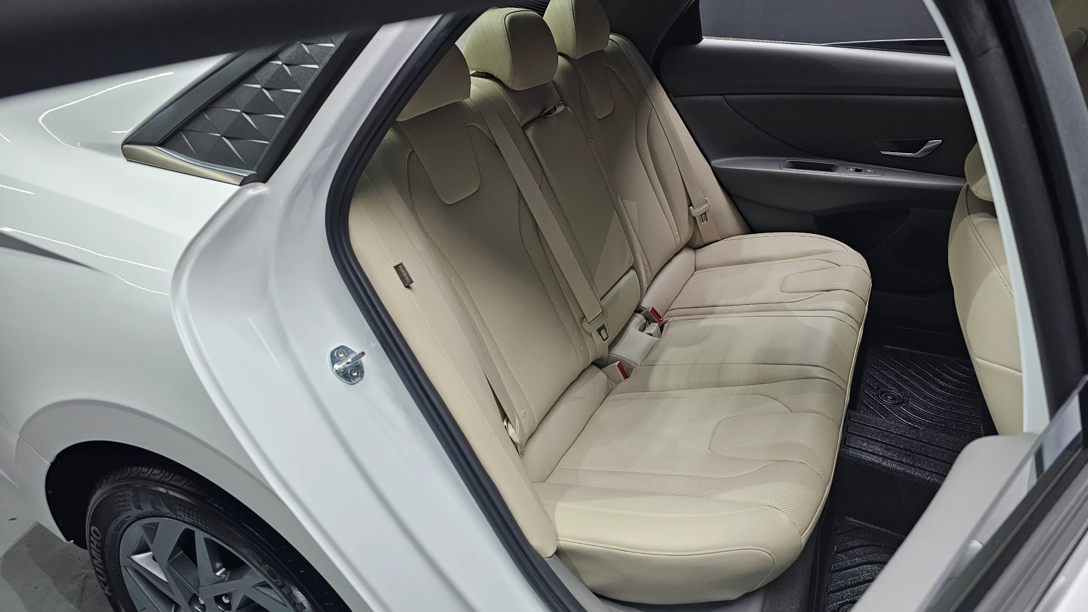 Hyundai Avante CN7, 2024 — фото 11