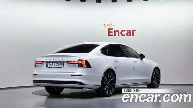 Volvo S90, 2025 — фото 2