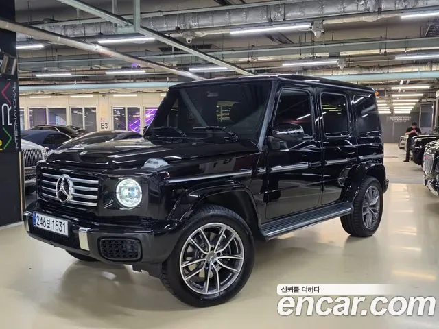 Mercedes-Benz G-Class W465