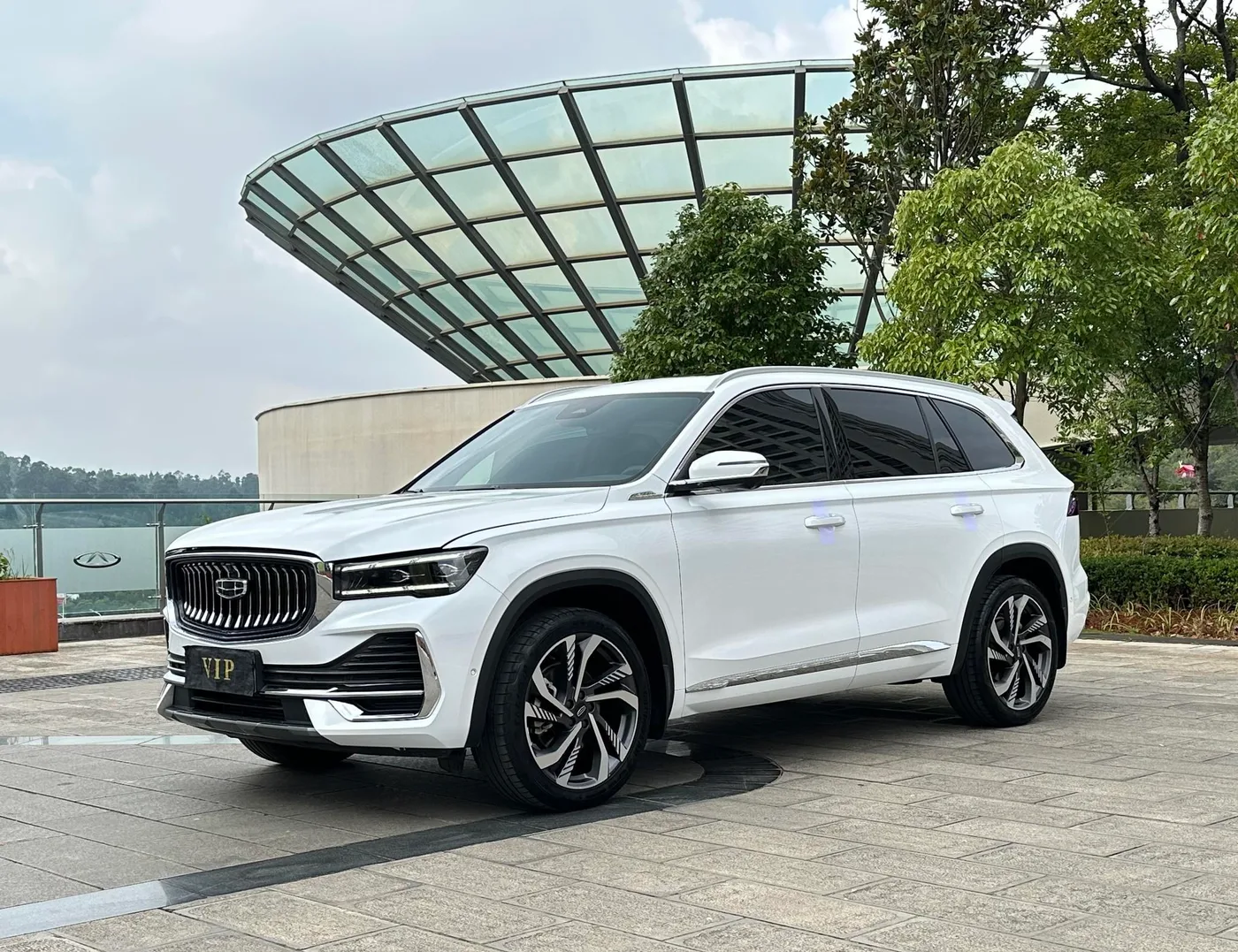 Geely Xingyue L