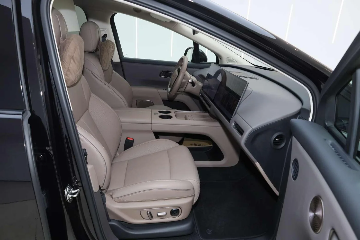Li Auto ideal i8, 2025 — фото 4