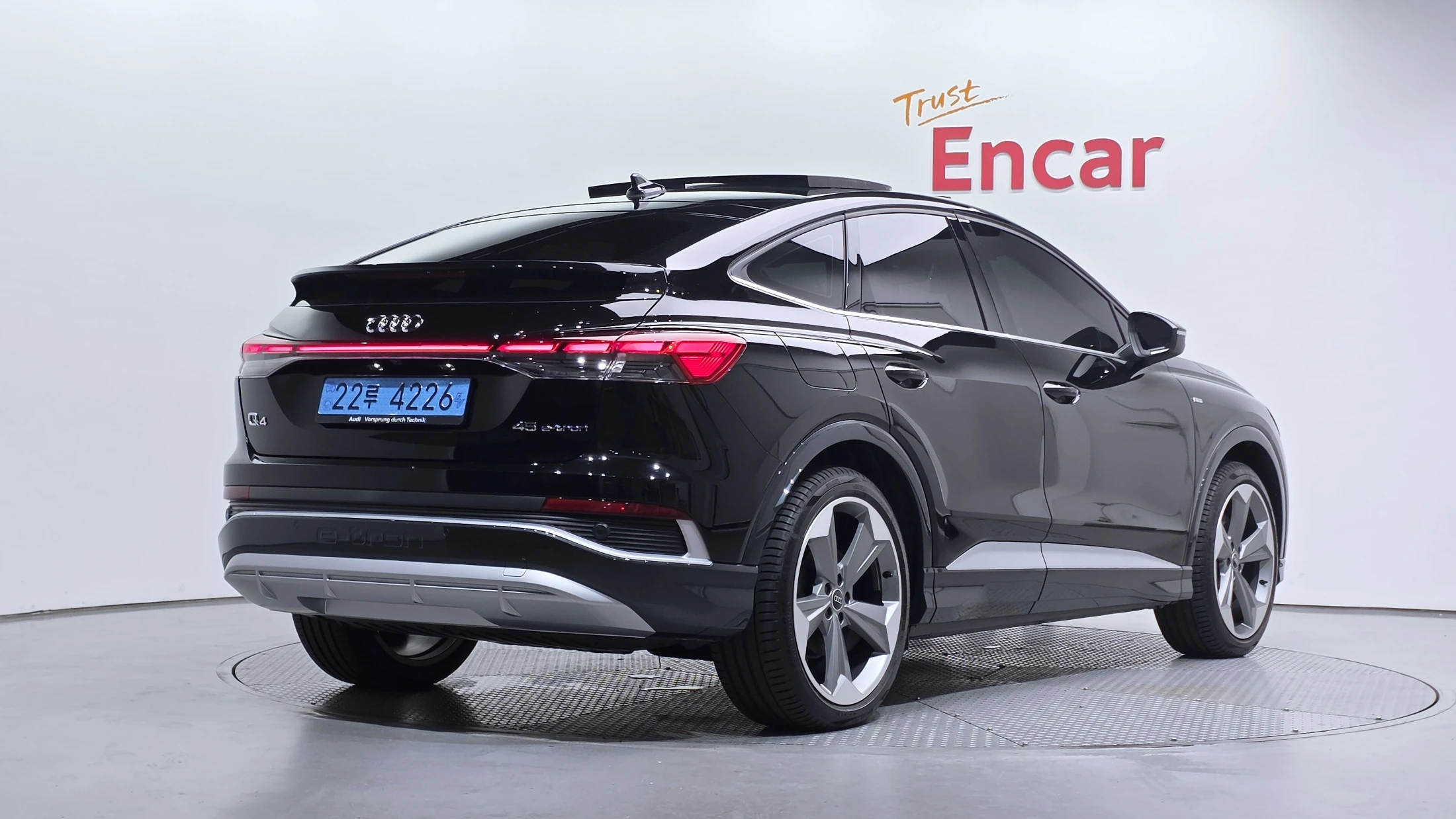 Audi Q4 E-Tron F4, 2026 — фото 2