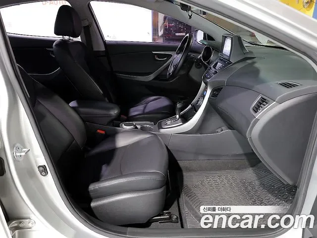 Hyundai Avante MD, 2013 — фото 16