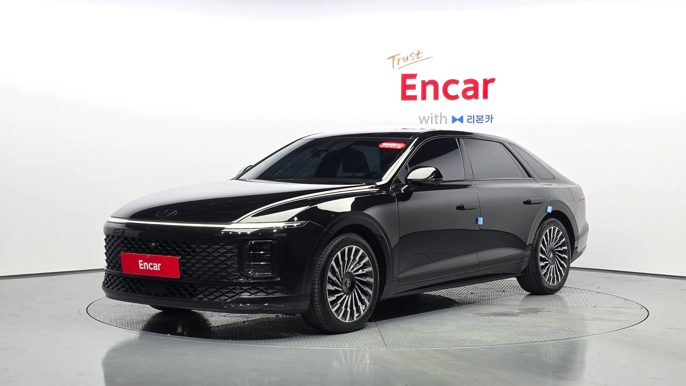 Hyundai Grandeur Hybrid (GN7)