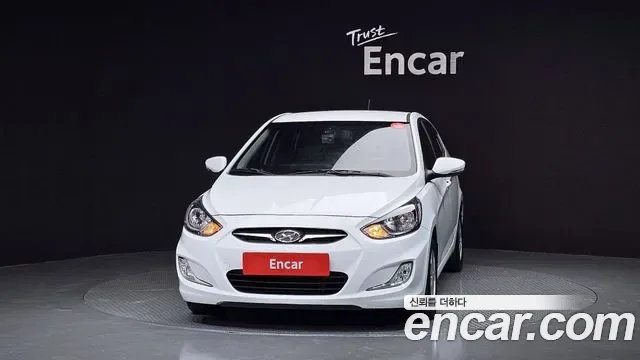 Hyundai Accent, 2012 — фото 3