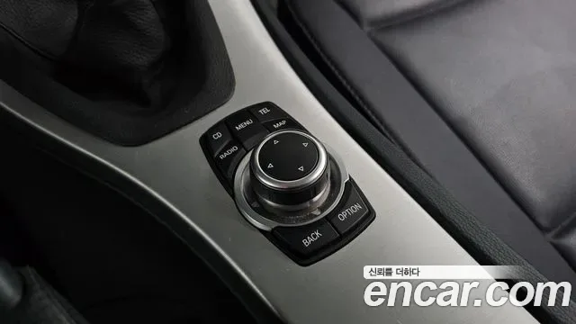 BMW 3-Series E90, 2011 — фото 18