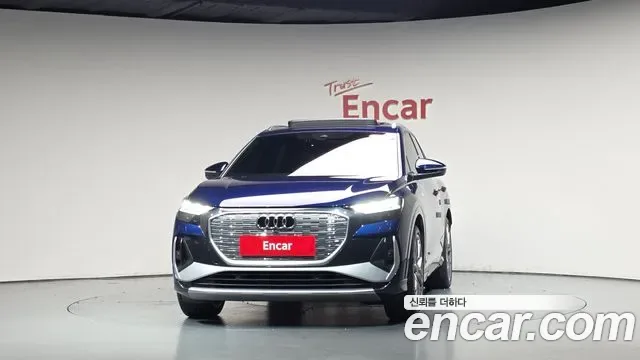 Audi Q4 E-Tron F4, 2025 — фото 3