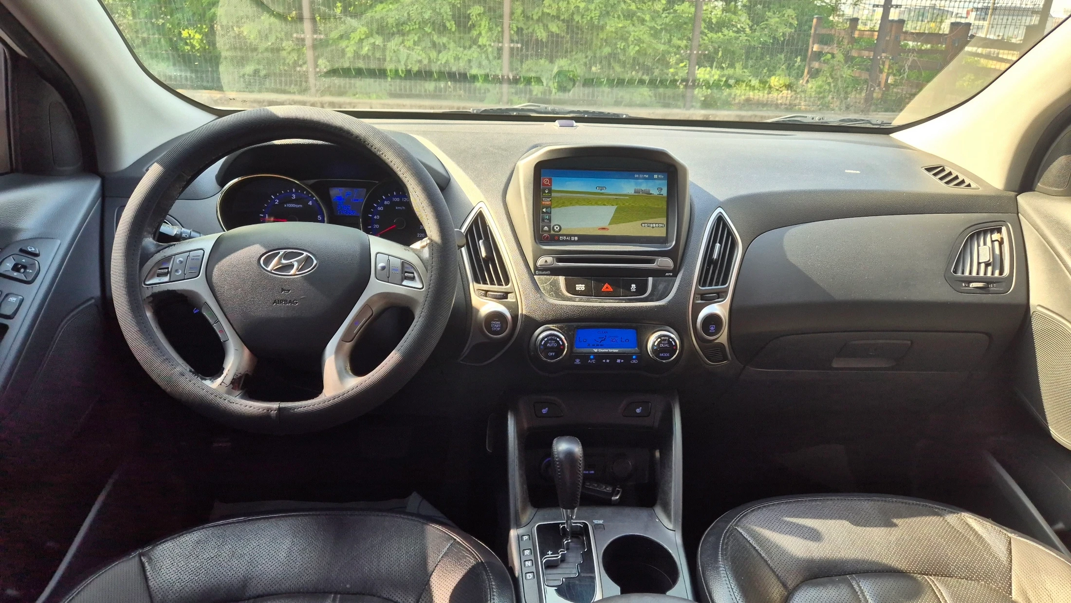 Hyundai Tucson ix, 2012 — фото 11