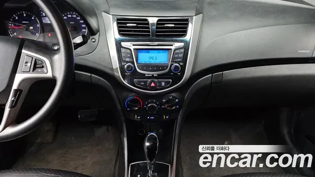 Hyundai Accent, 2012 — фото 14