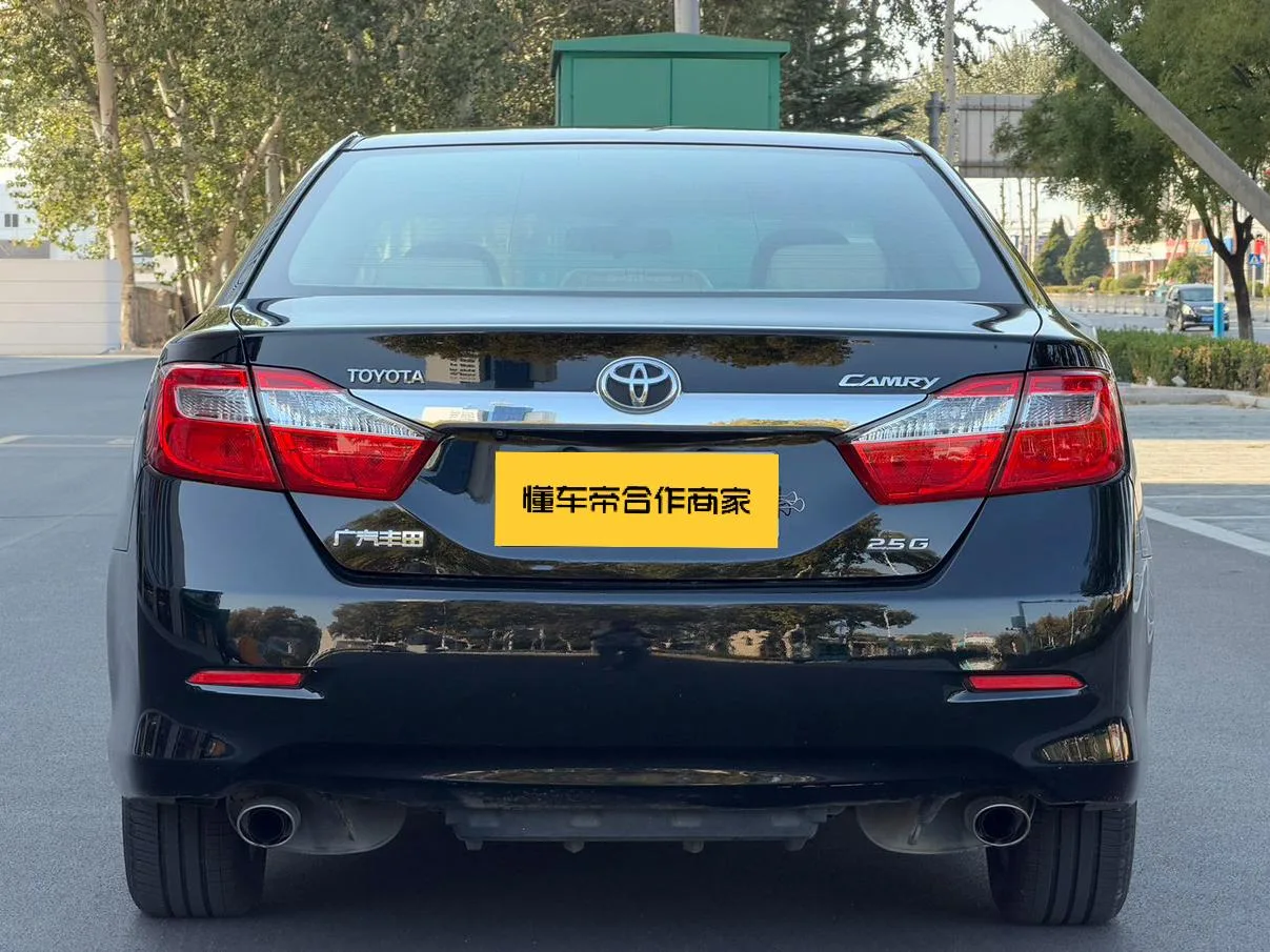 Toyota Camry, 2012 — фото 5