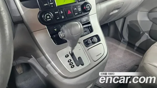 Kia Canival Carnival R, 2012 — фото 9