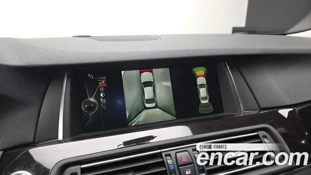 BMW 5-Series F10, 2013 — фото 16